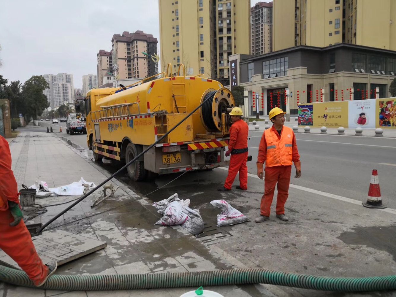 龙山排污管道清淤-管道清洗